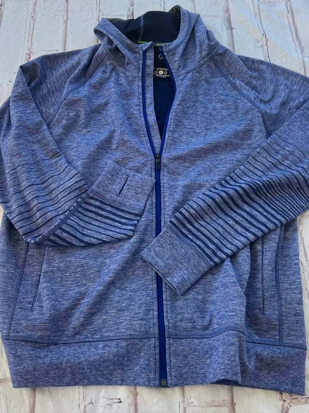 Brooks Running Jacket. XXL Men’s